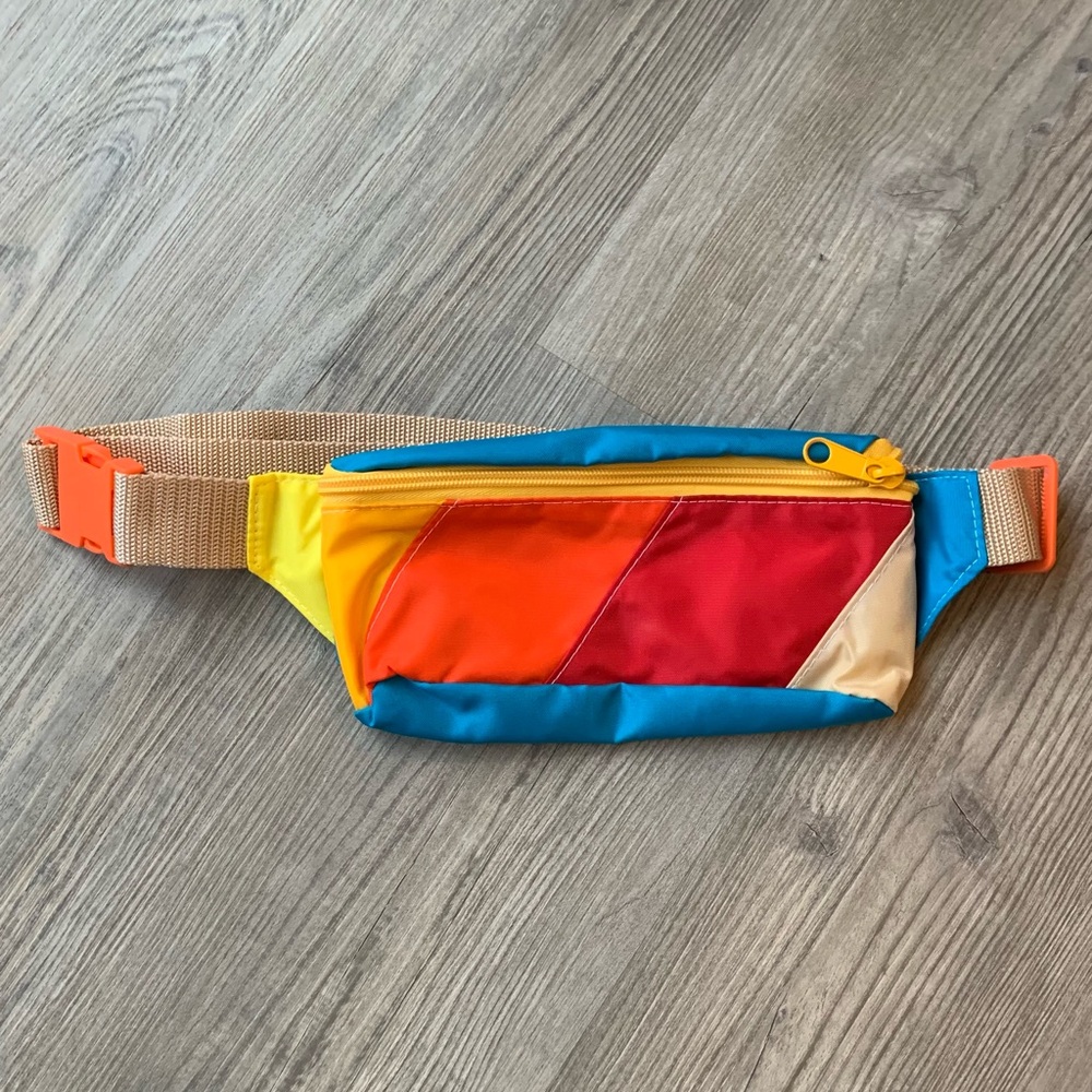 Mokuyobi Fanny Pack Unisex OS Multi Color Excellent Colorblock Waist Bag USA